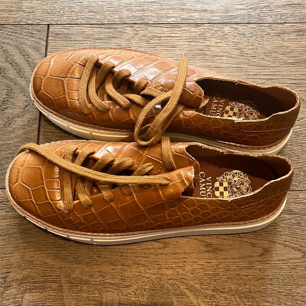 Vince Camuto shoes size 6.5
